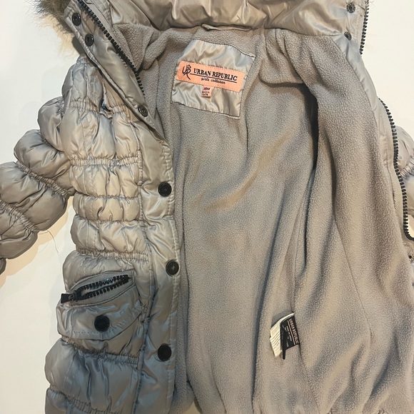 Toddler winter coat - Picture 2 of 3